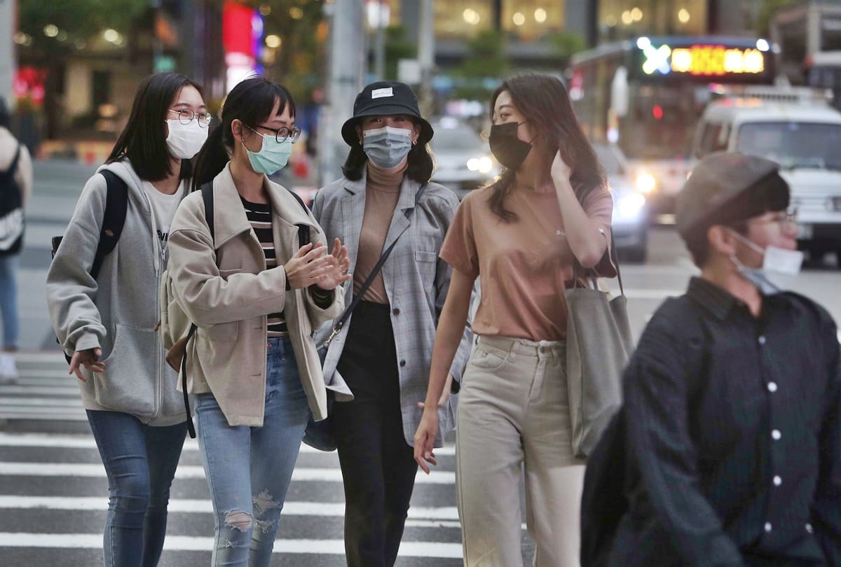 Countries around the world have begun banning flights and travelers from Britain as London admitted that a more infectious new coronavirus strain