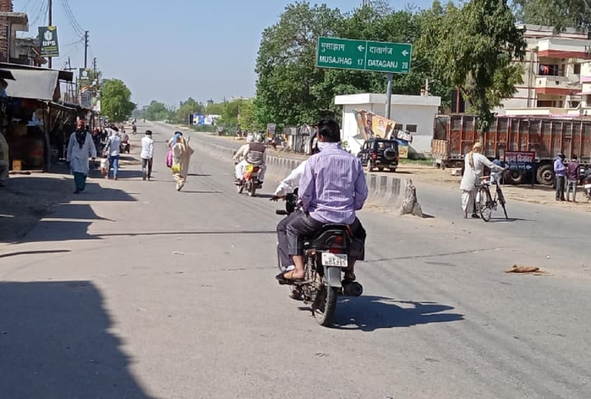 Pilibhit mosques and madarssa sanitized by police after tablighi jammat news comes out