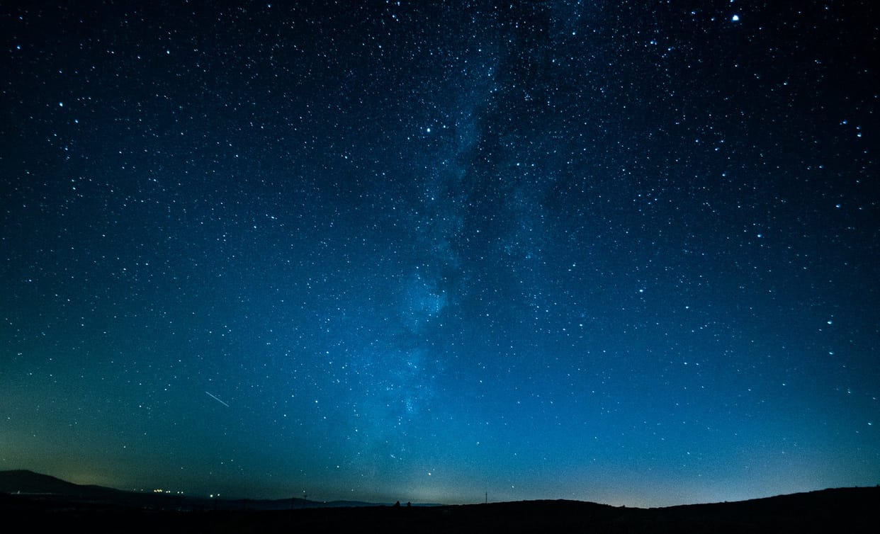 Astronomers says Even dying stars in the universe can form new planets
