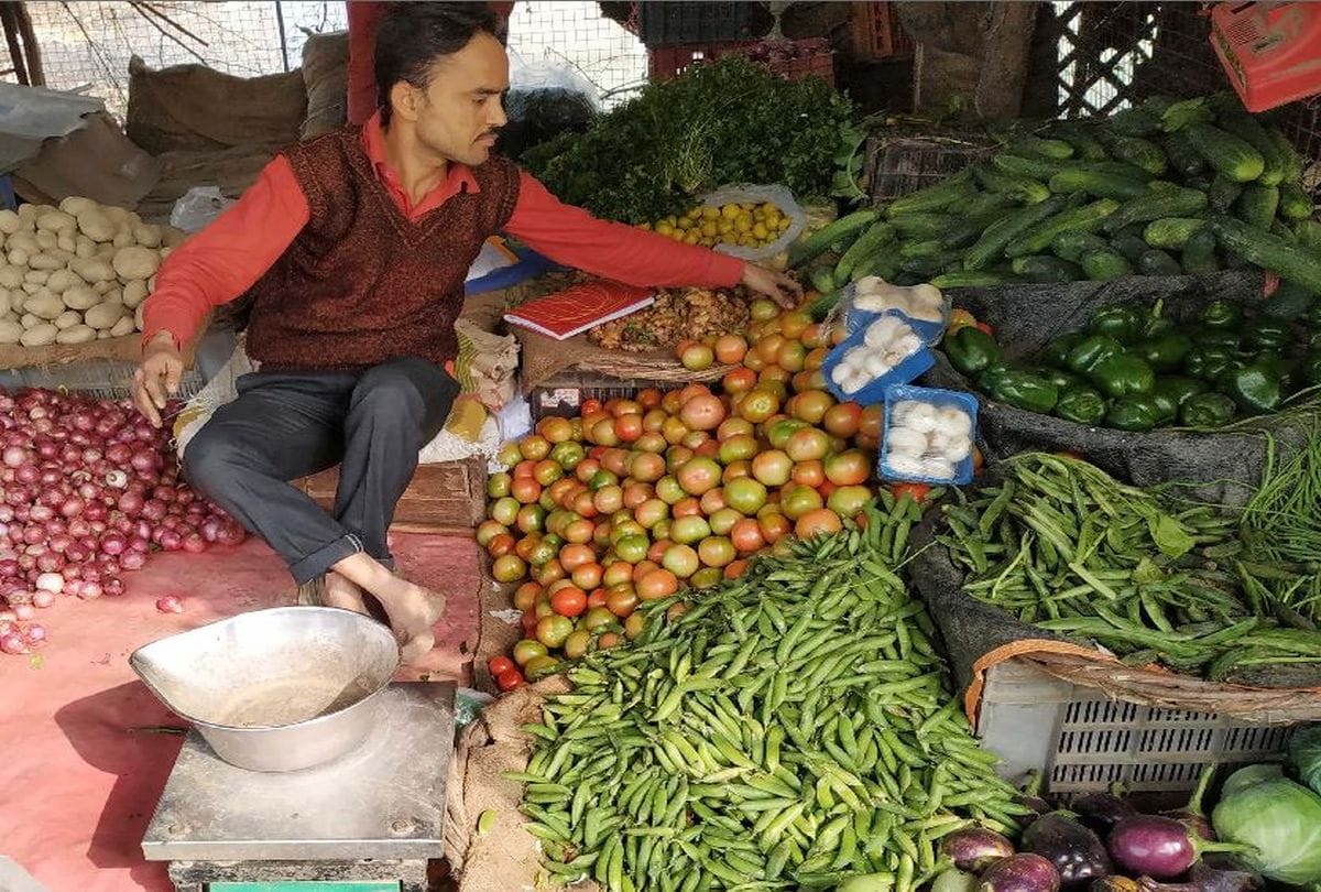 Vegetables prices down due to Lockdwon in agra