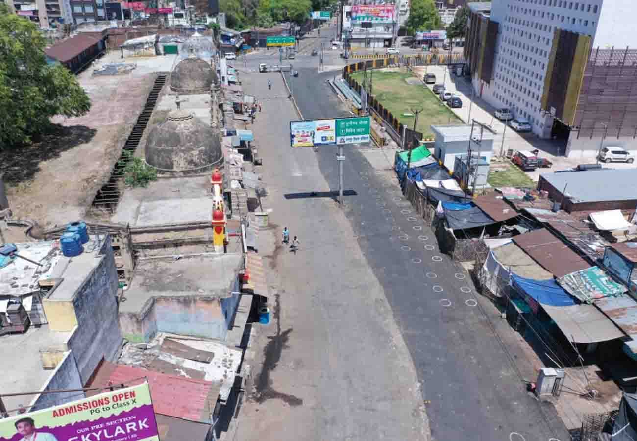 kanpur lockdown news: Four areas of Kanpur complete lockdown, drone will be monitored