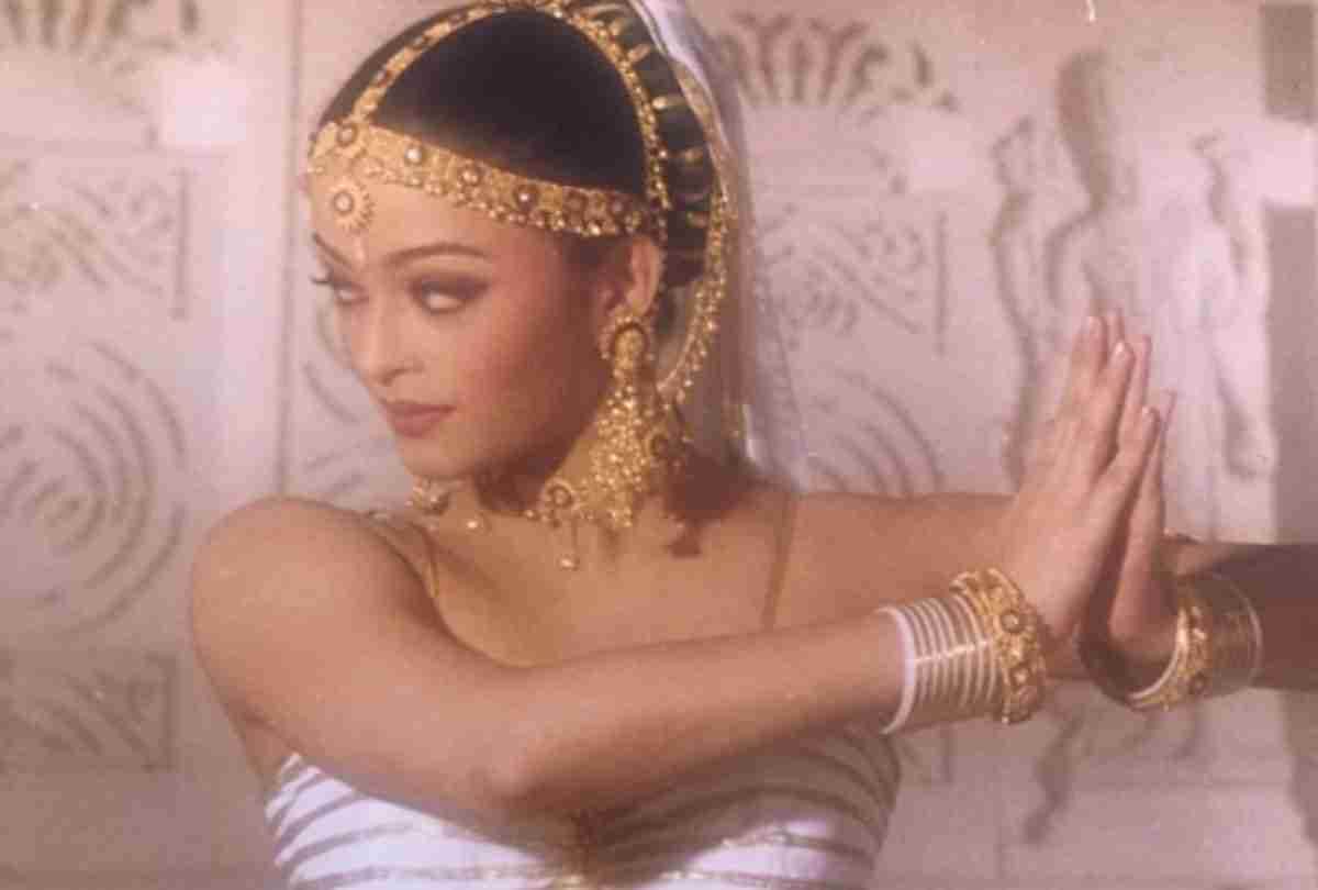 Aishwarya Rai 23 years old video viral of film Radheshyam Sitaram which not released yet