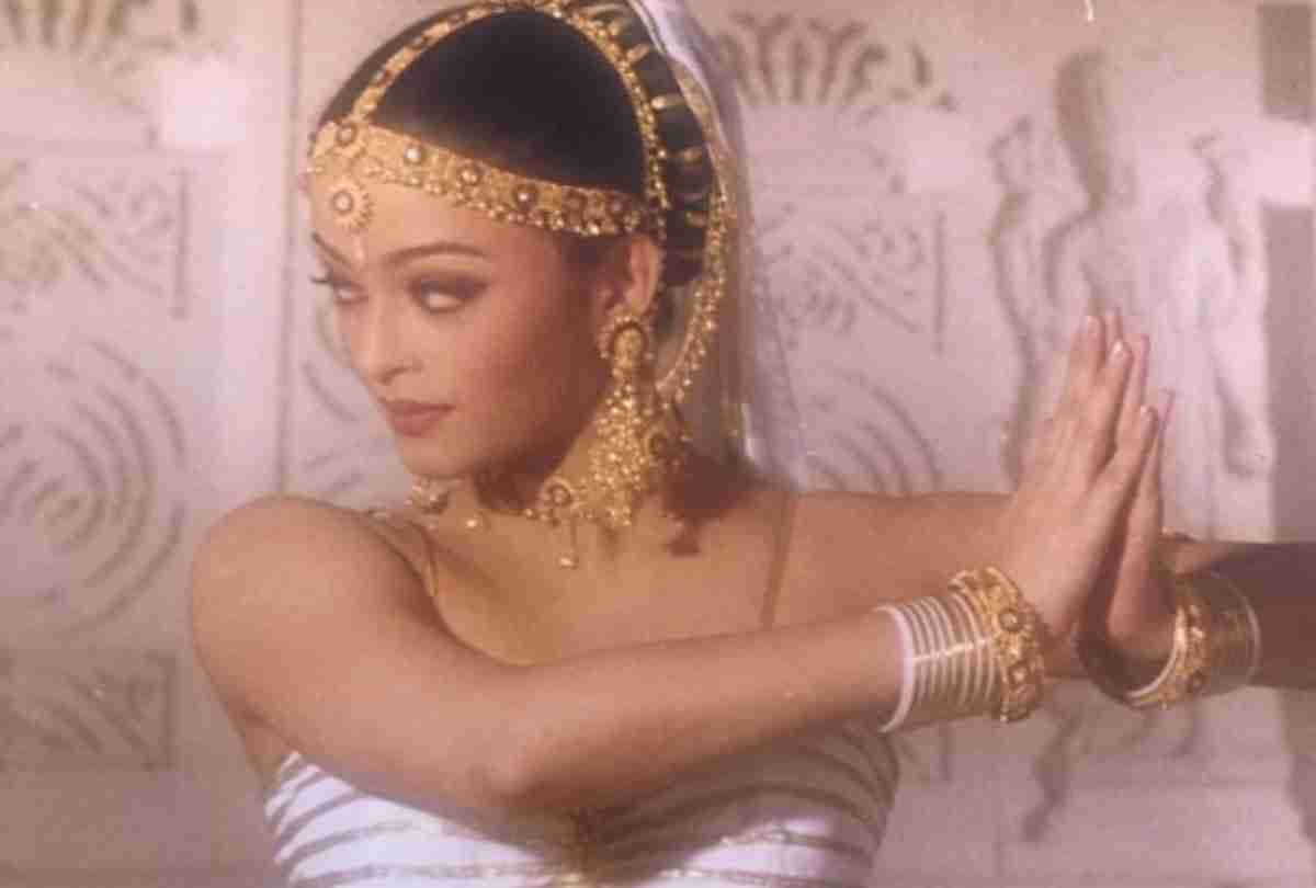 Aishwarya rai bachchan birthday special here modelling days photos