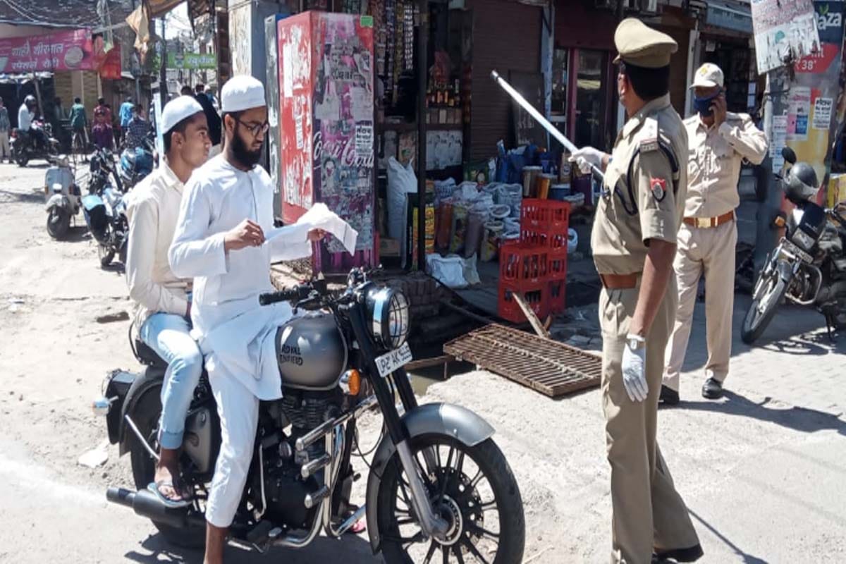 Lockdown: Police punished people to donkey ride or squats in Meerut on breaking Lo
