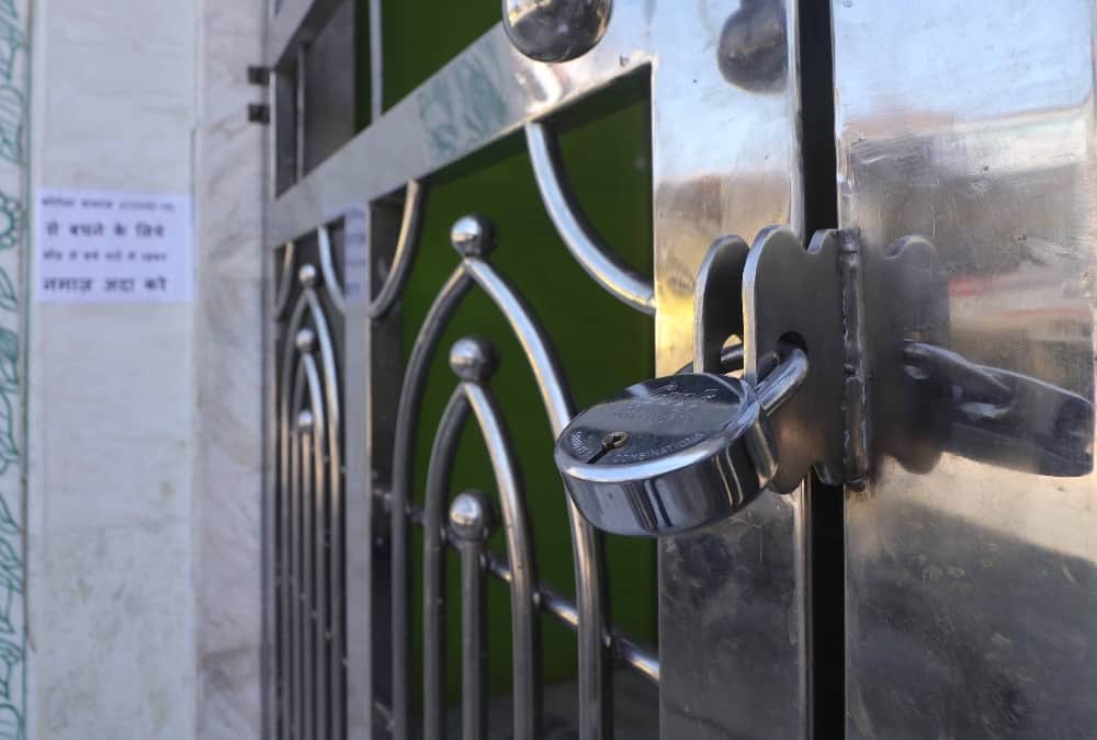 coronavirus : Lockdown India, Refusal for help to officers may lead to one year in jail