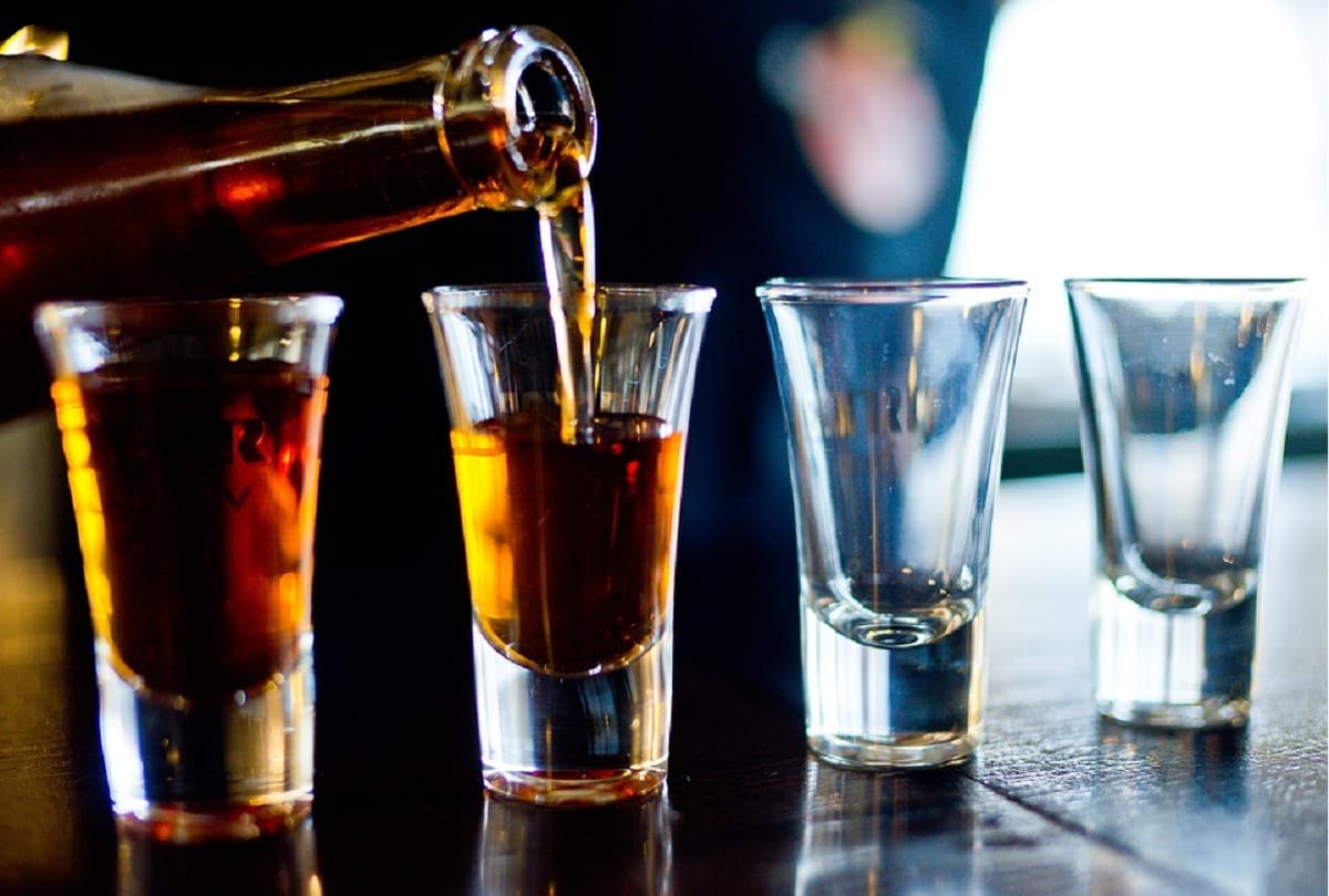 Four policemen sacked for bad behavior and consuming alcohol during lockdown