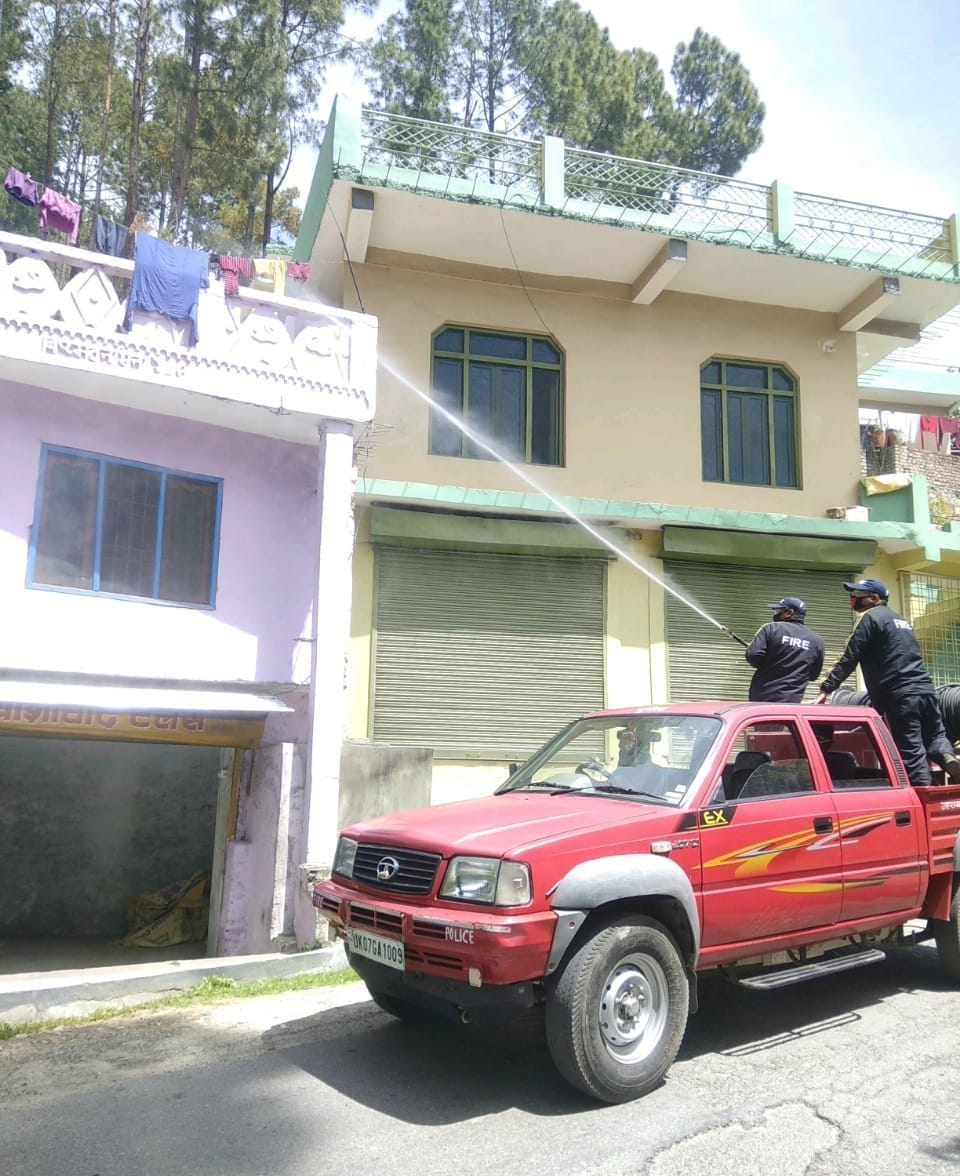 Daily sanitation work is being done in the city