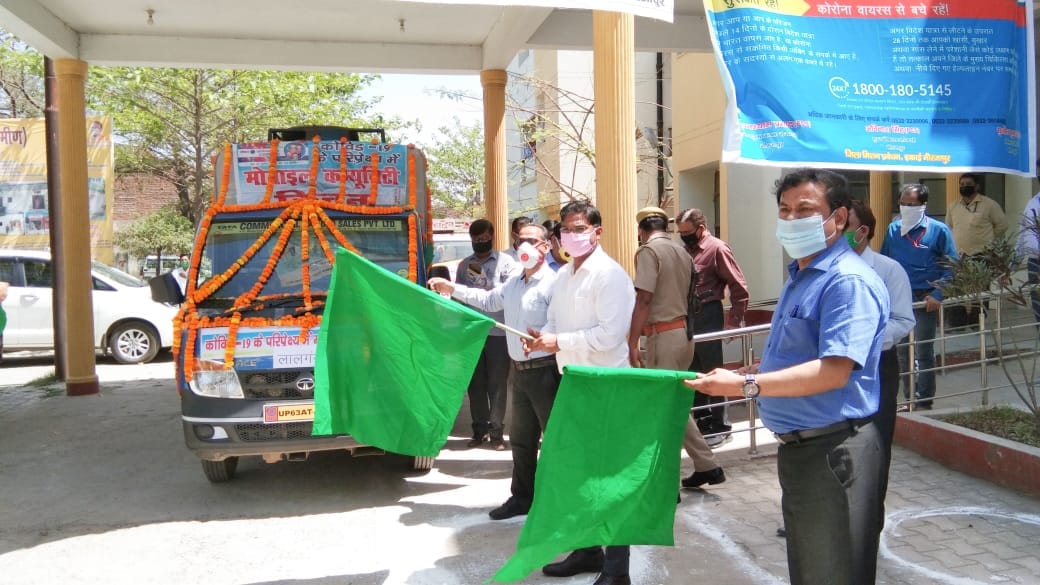 District Magistrate leaves 13 mobile community kitchens