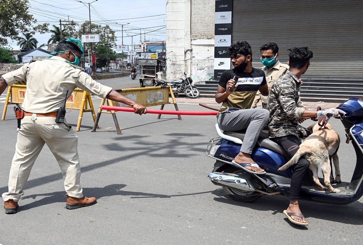 Coronavirus : Ground report from Uttar Pradesh, Cm Yogi, UP government, take strict action, persuasion, stick, lockdown india