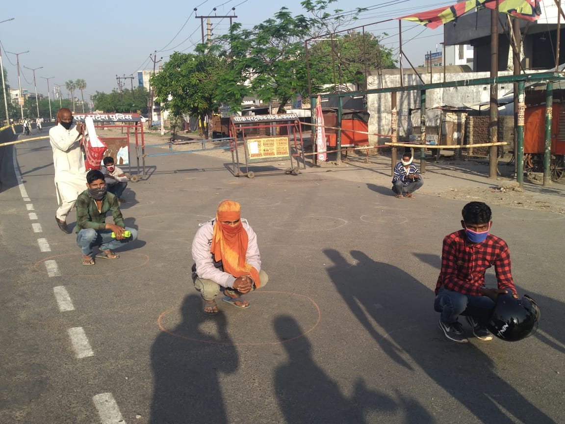Gorakhpur Lockdown update See Latest Photos in Gorakhpur Curfew, 5 april latest update news