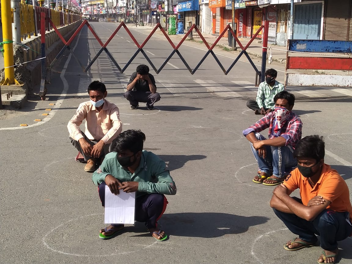 Gorakhpur Lockdown update See Latest Photos in Gorakhpur Curfew, 5 april latest update news