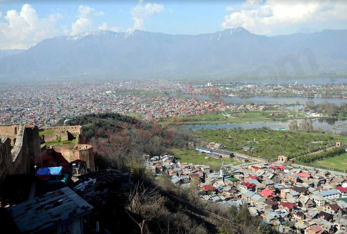 pollution reduced in jammu kashmir due to lockdown, jammu kashmir latest news and photos