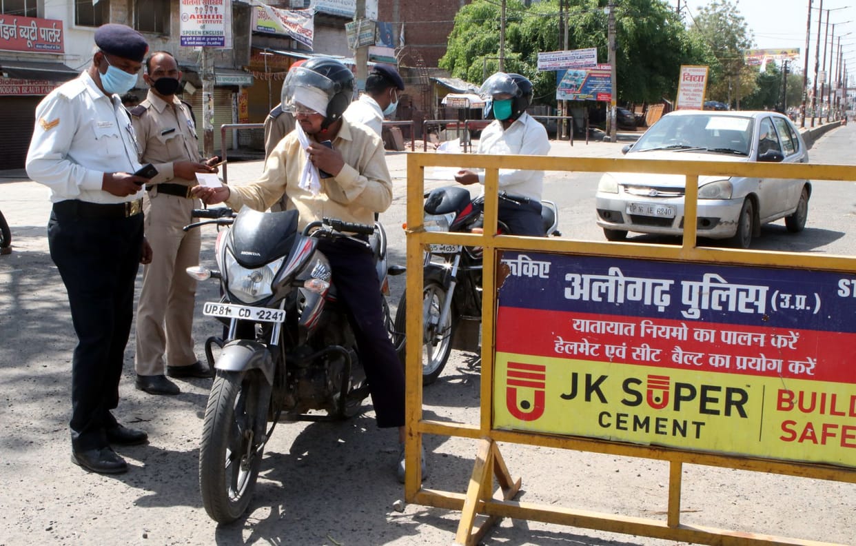 Aligarh border are sealed due to corona casese in nearby districts