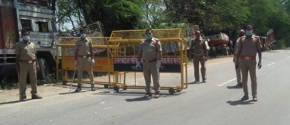 Hathras: Police again intensive check during lockdown, eight people arrested