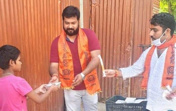 On the call of PM, all united to light the lamp against the darkness of Corona, BJPers distributed candles with relief material