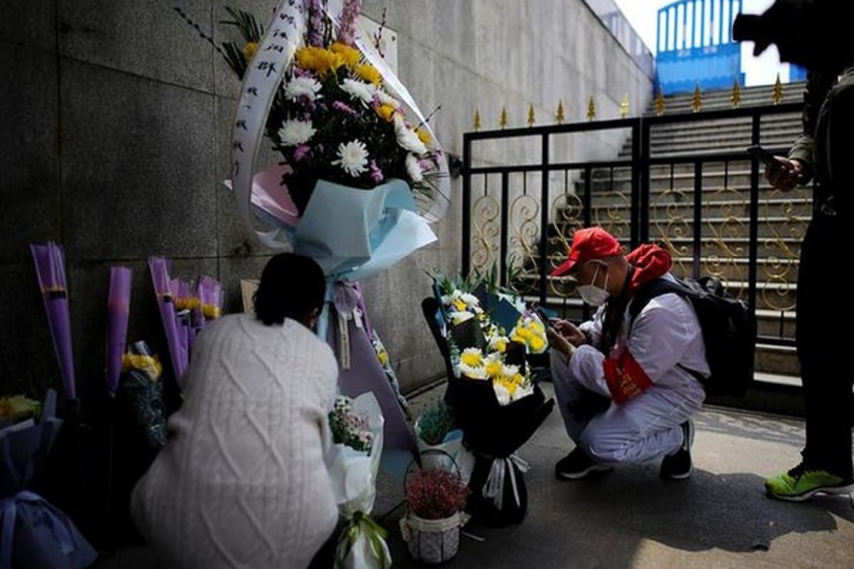 China Beijing ramps up public transport service amid tomb sweeping festival aka Qingming festival