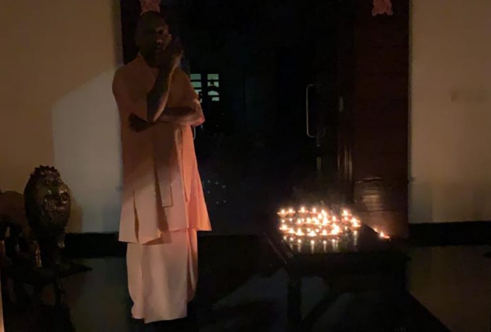 People light diyas in hope of fight against corona.