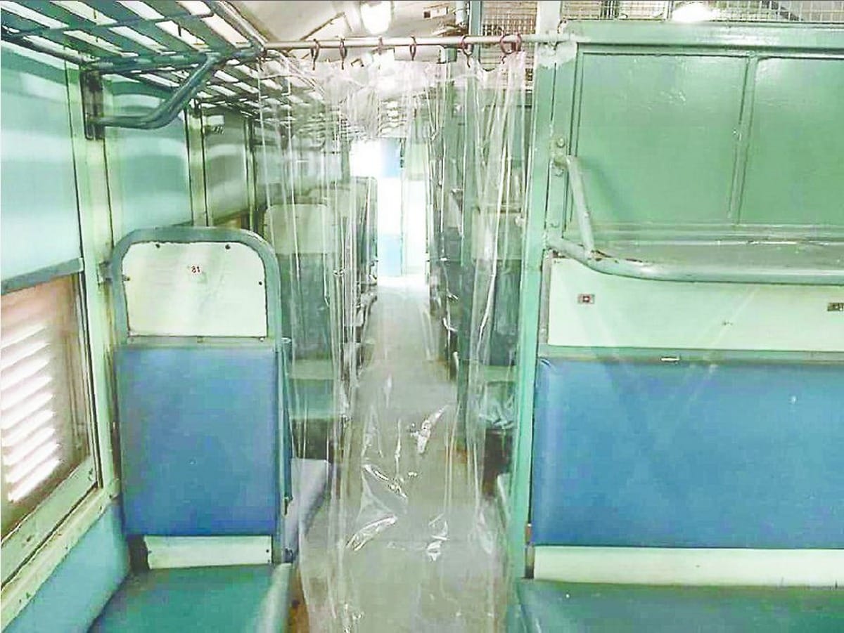 Varanasi: Railways ready to beat Corona, 16 coach converted into isolation wards