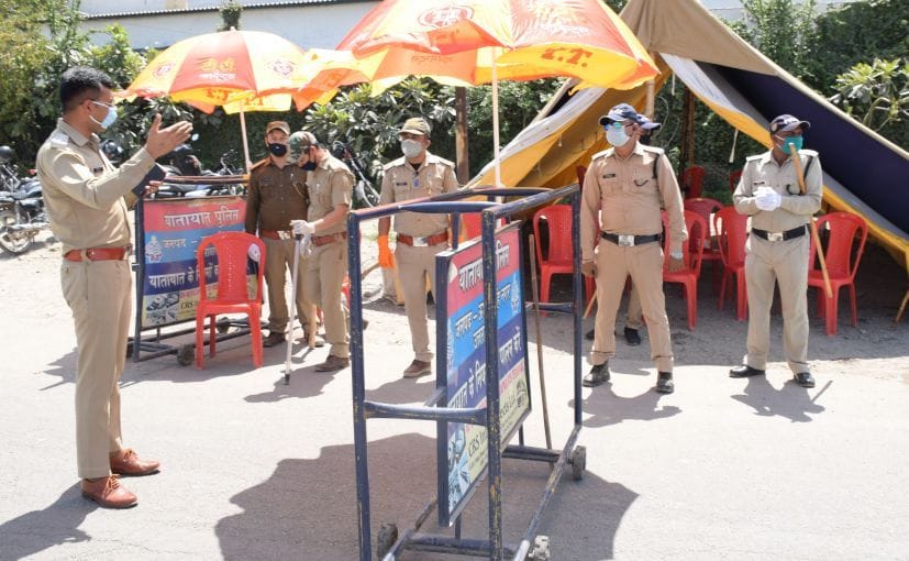 police deployed on border