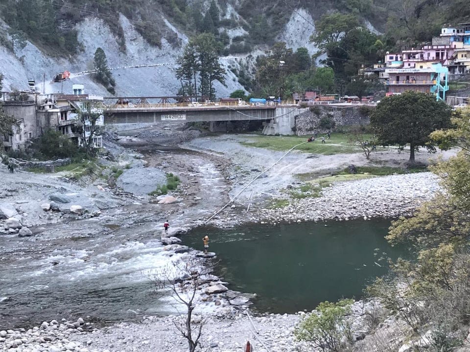 Uttarakhand : gangotri highway closed from three days watch photos