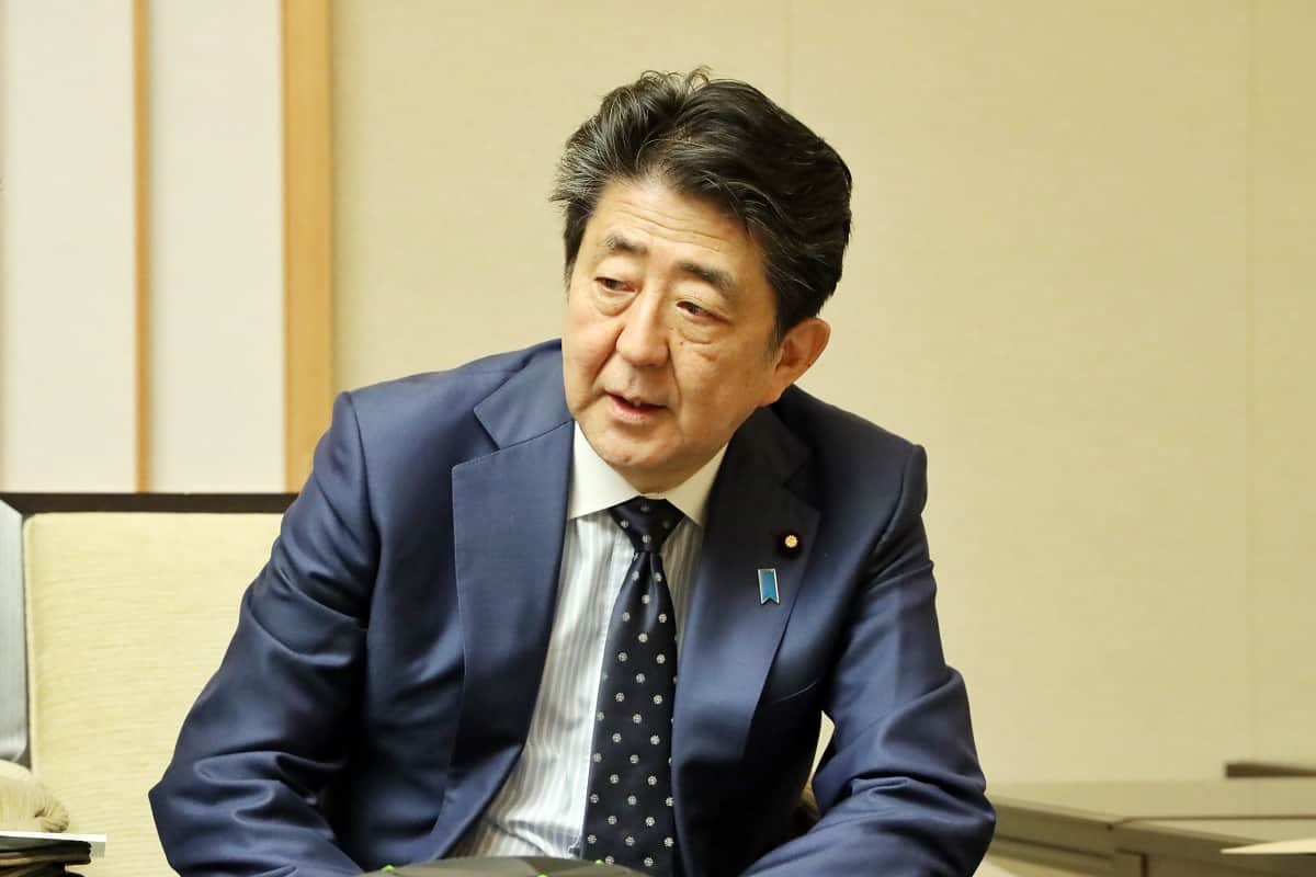 Japan former PM Shinzo Abe was battling with disease ulcerative colitis for years, know its symptoms causes and treatment
