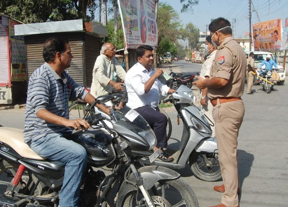 110 people arrested for Lockdown break in deoria