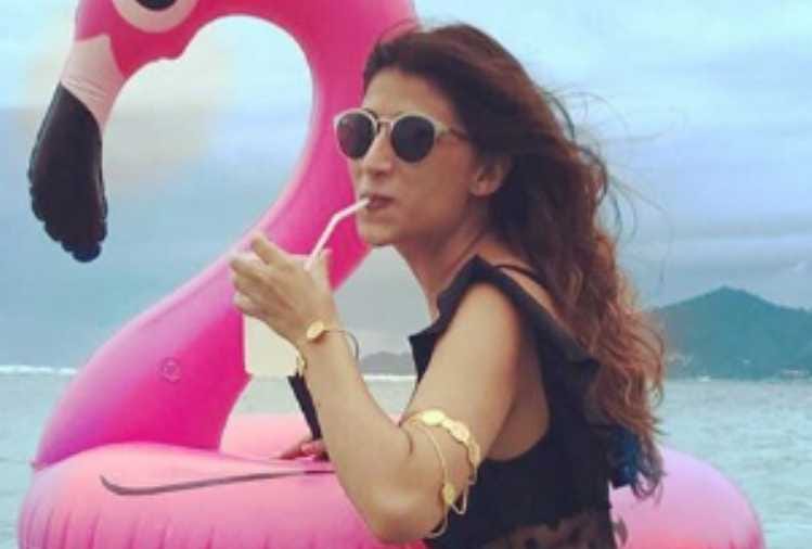 Coronavirus Shahrukh Khan's Friend And Chennai Express Producer Karim Morani Daughter