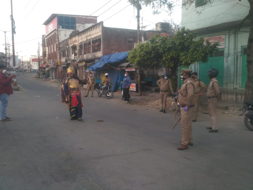 coronavirus in uttarakhand latest news : haridwar police become yamraj for awaerness
