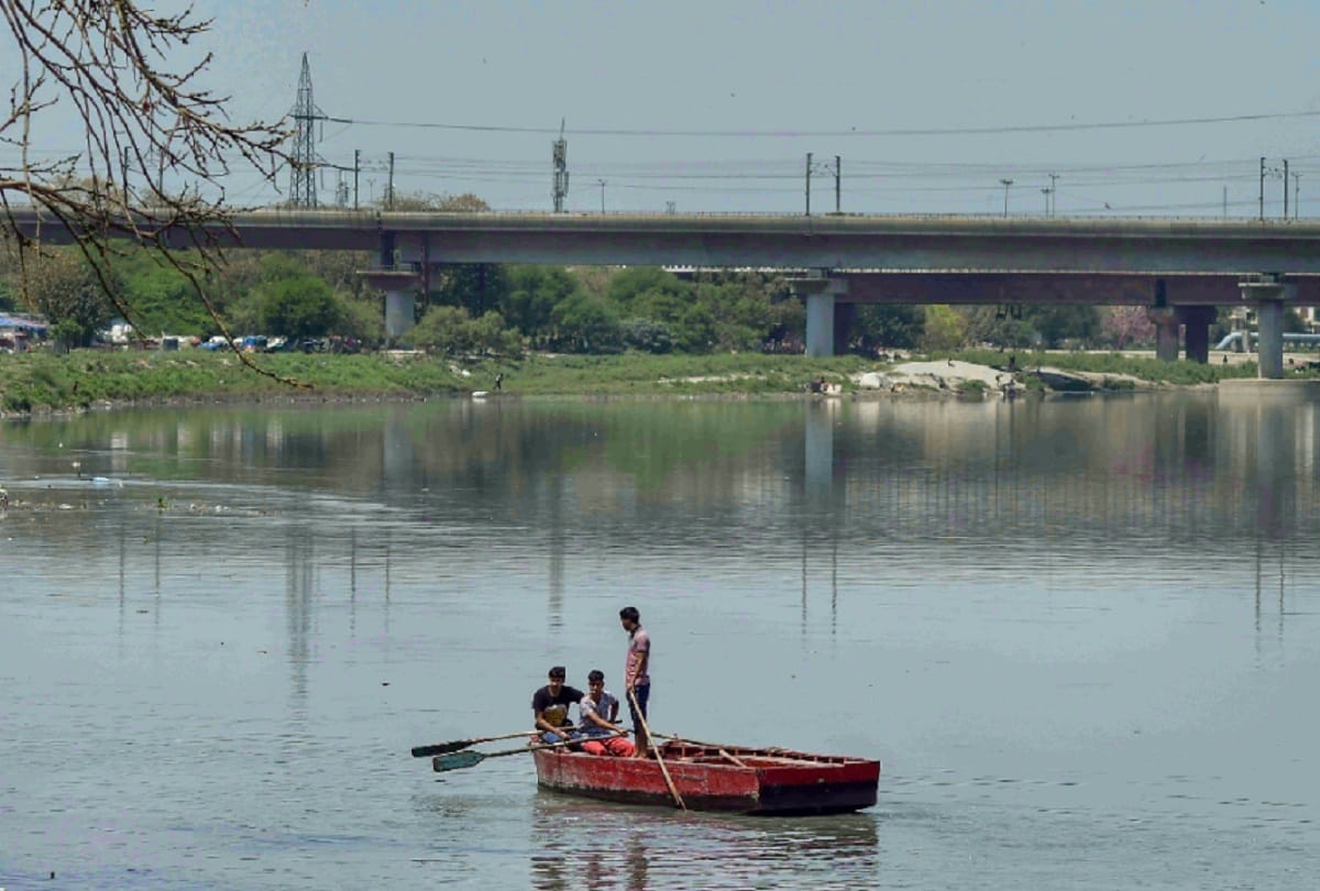 Despite the decreasing water in Yamuna river supply of Delhi did not decrease