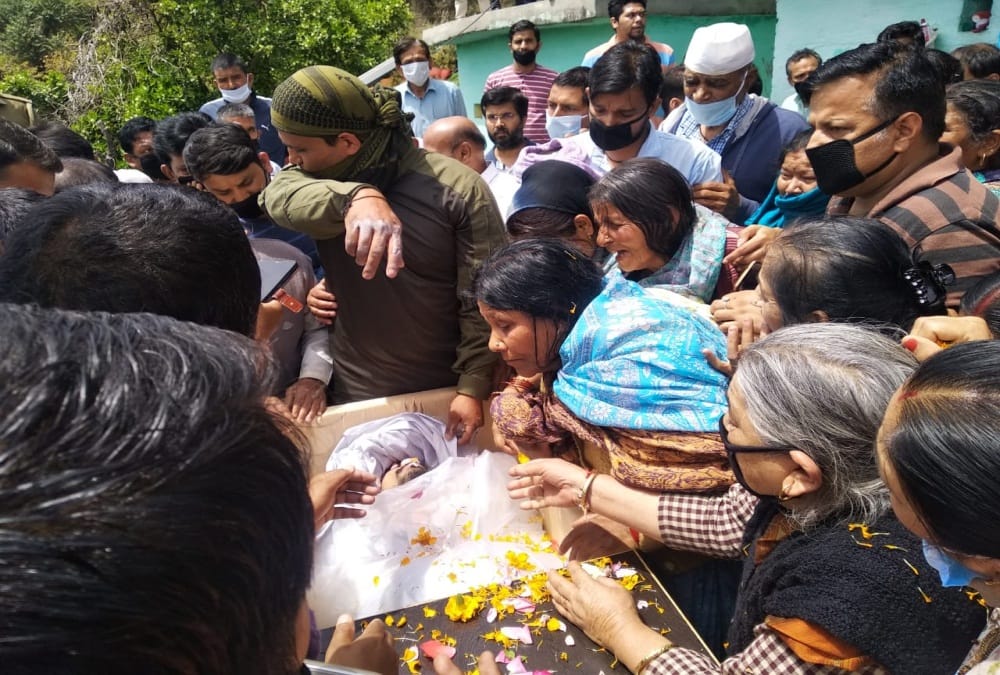 Martyr Amit Anthwal Father Feel proud on Son Funeral Funeral in pauri, He was in Balakot Air Strike, only Brother of two sisters