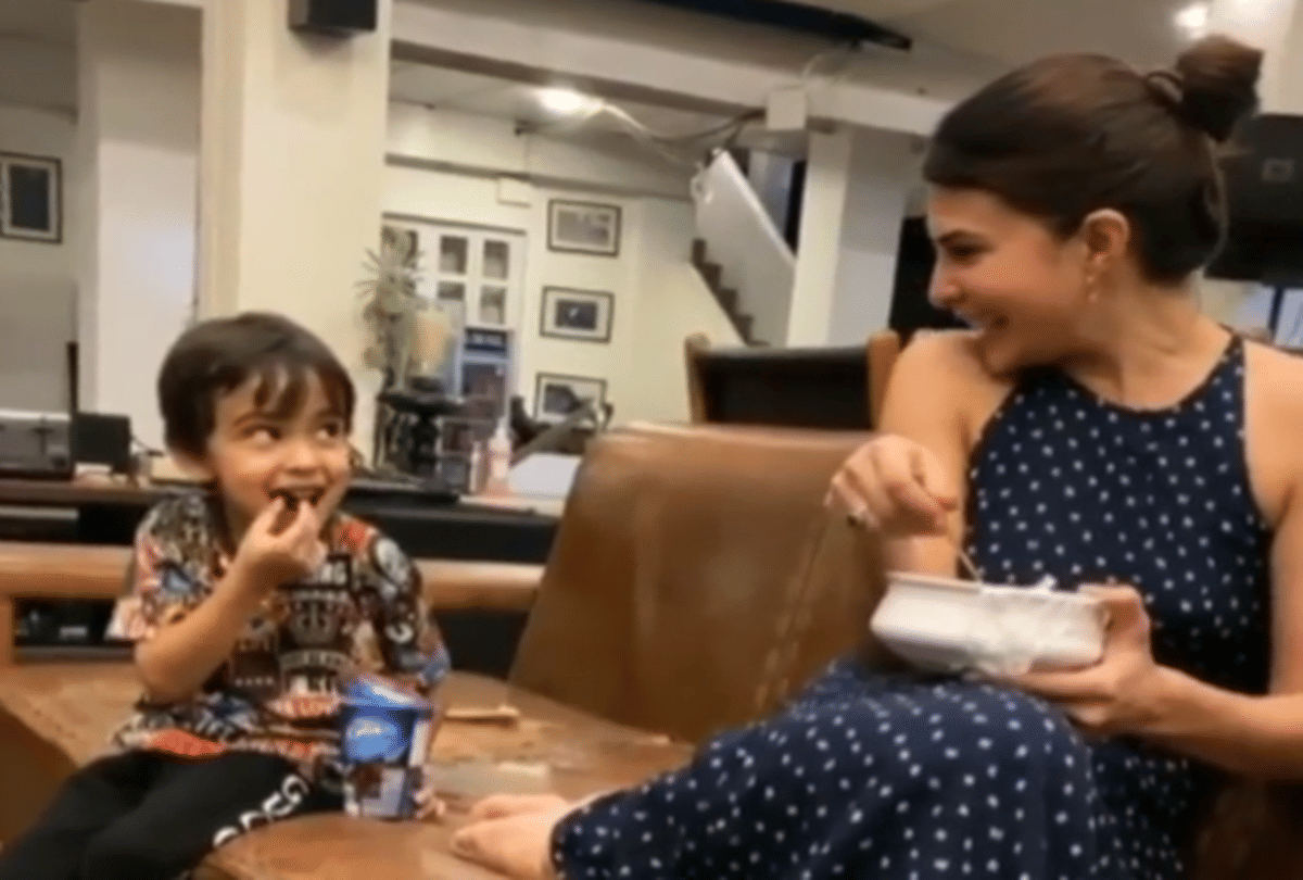 Jacqueline Fernandes Doing Masti With Salman Khan Nephew Ahil Sharma Video Viral