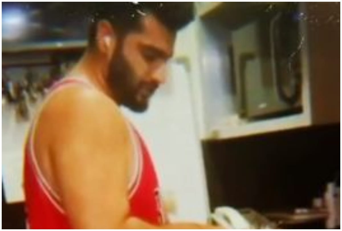 Arjun Kapoor shared fake baker video Malaika Arora comment on it