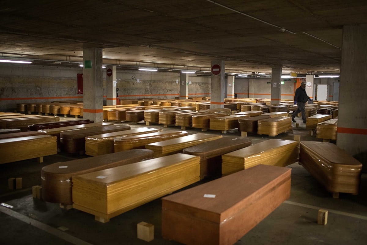 Latin American country Ecuador is using cardboard boxes to bury dead amid coronavirus pandemic