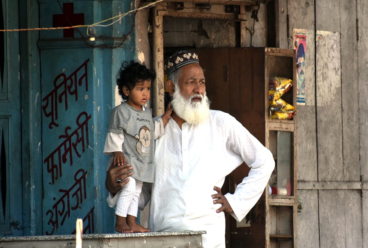Prayagraj: more than eight thousand families identified, survey conducted from house to house by Health Department