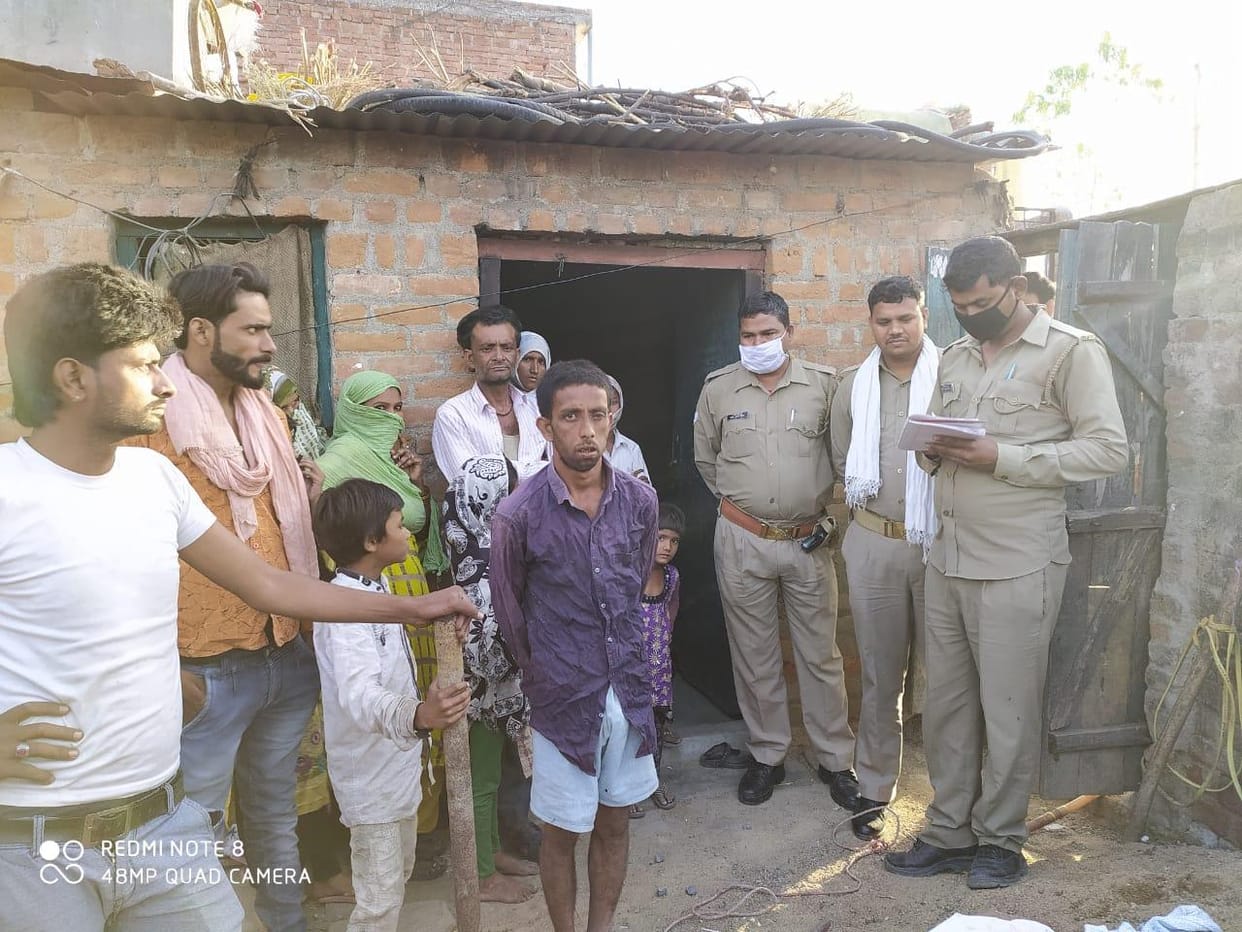 Eight people fled from the center, three were caught from homes