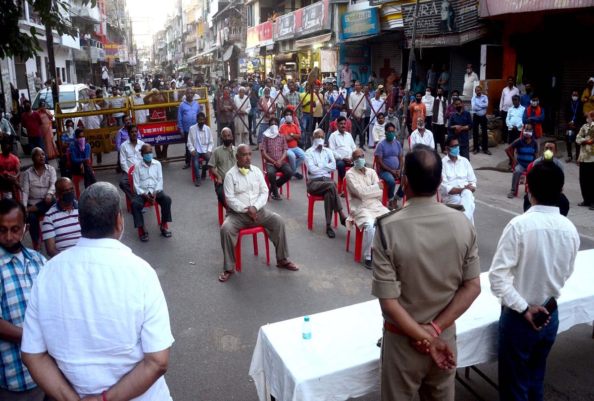 Administration cautious in view of increasing danger of corona virus in Prayagraj and tension after killing in Kareli