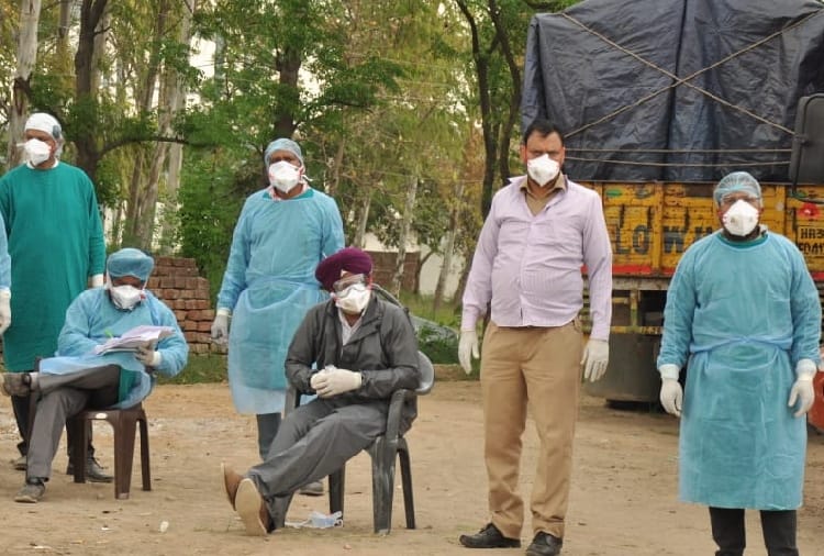 11 coronavirus infected cases found in a village of Punjab within four days