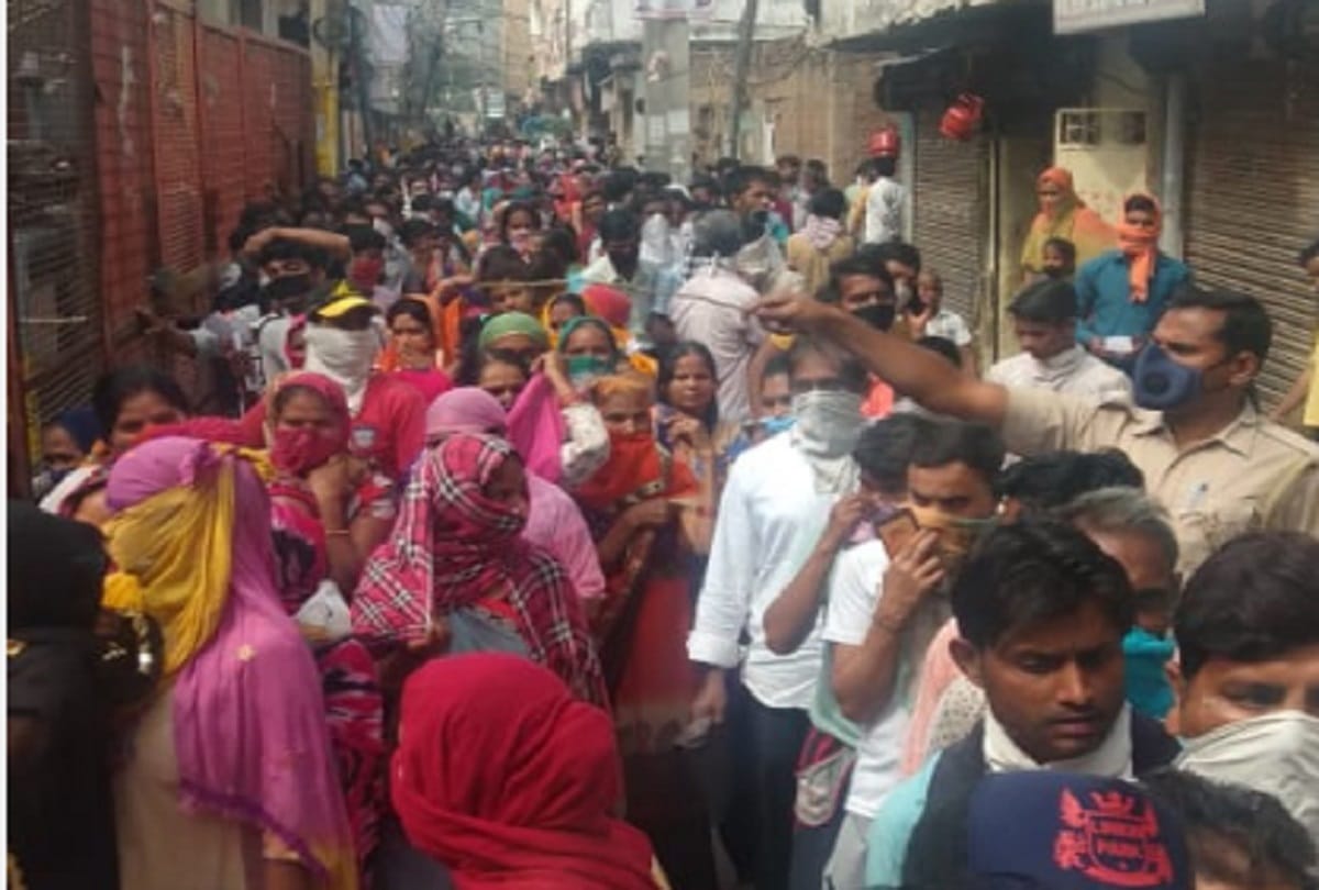 One lakh people will have corona test in Delhi hotspots