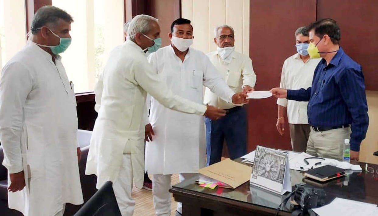 Kaliramana Khap gave one lakh one thousand rupees in corona relief fund