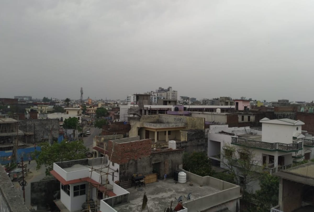 light rain falling in Gorakhpur see latest photos