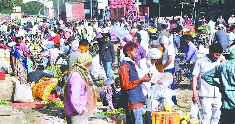 Seven shopkeepers were sitting in lockdown, police ran