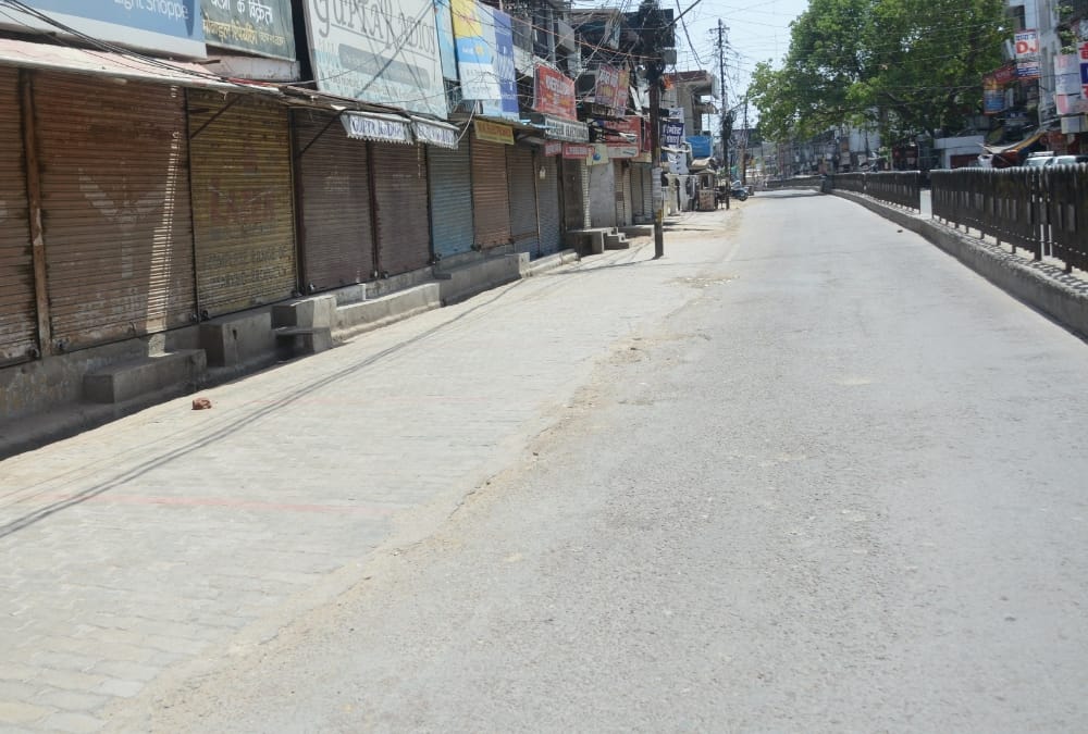 these 12 places will be completely sealed in gautam budh nagar