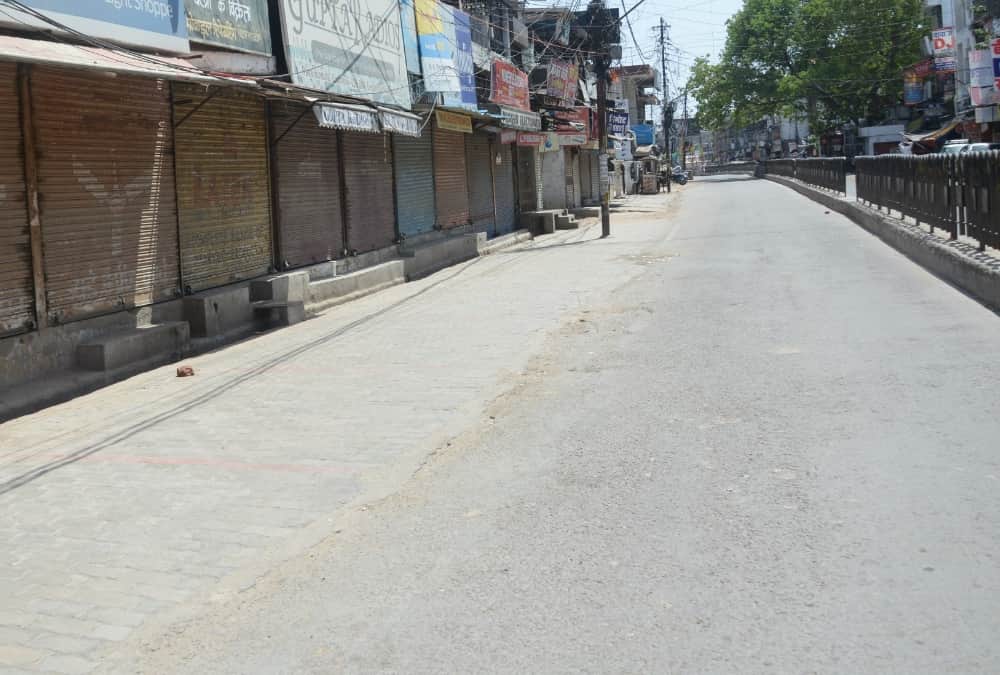 coronavirus : Lockdown India, Refusal for help to officers may lead to one year in jail