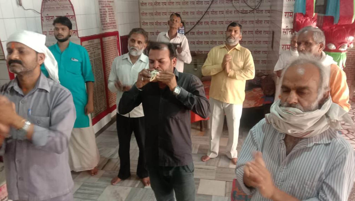 Mani Hanuman Jayanti with simplicity in temples