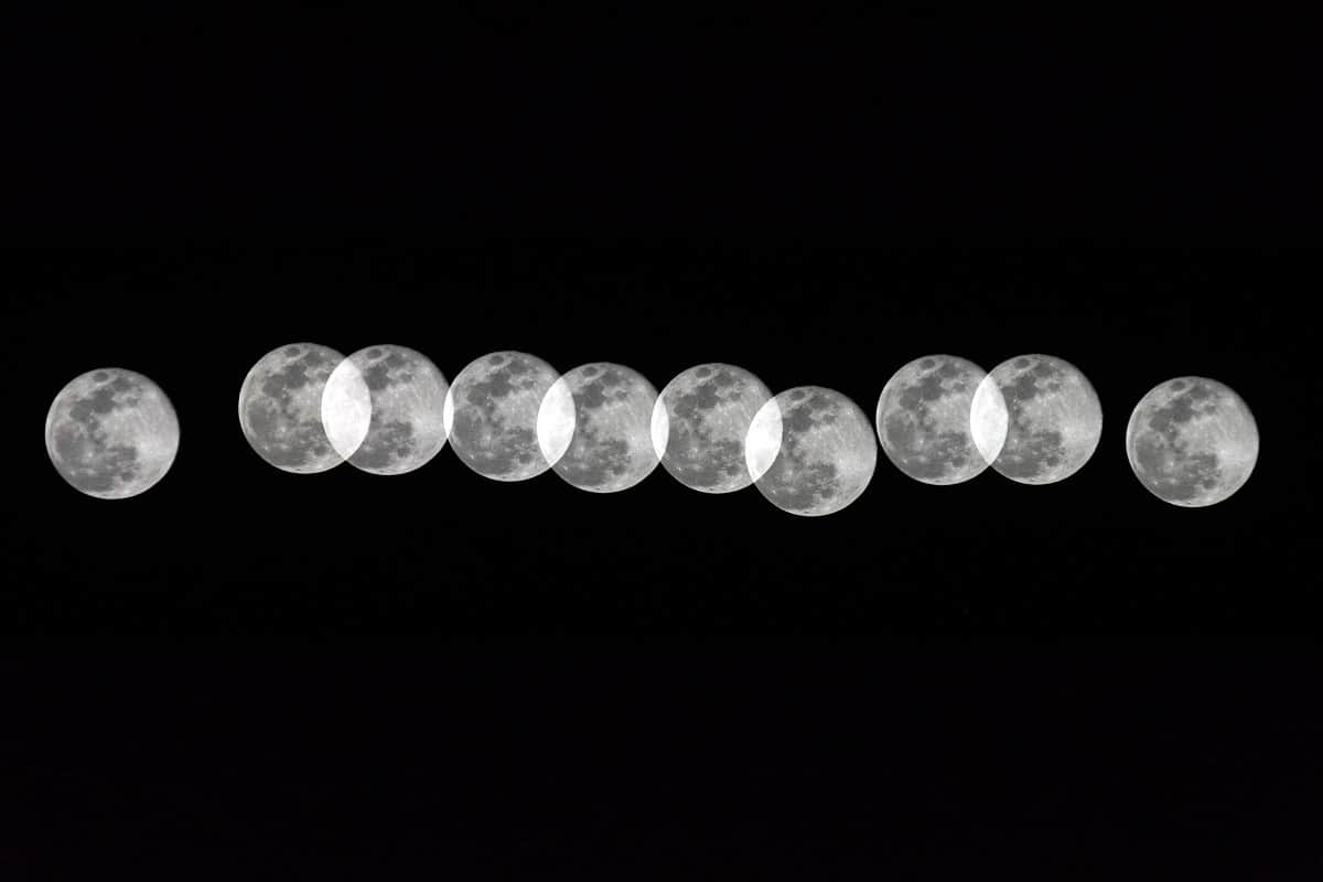 Super Pink Moon : Pictures of the biggest full moon of the year 2020