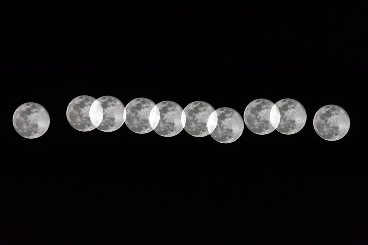 Super Pink Moon : Pictures of the biggest full moon of the year 2020