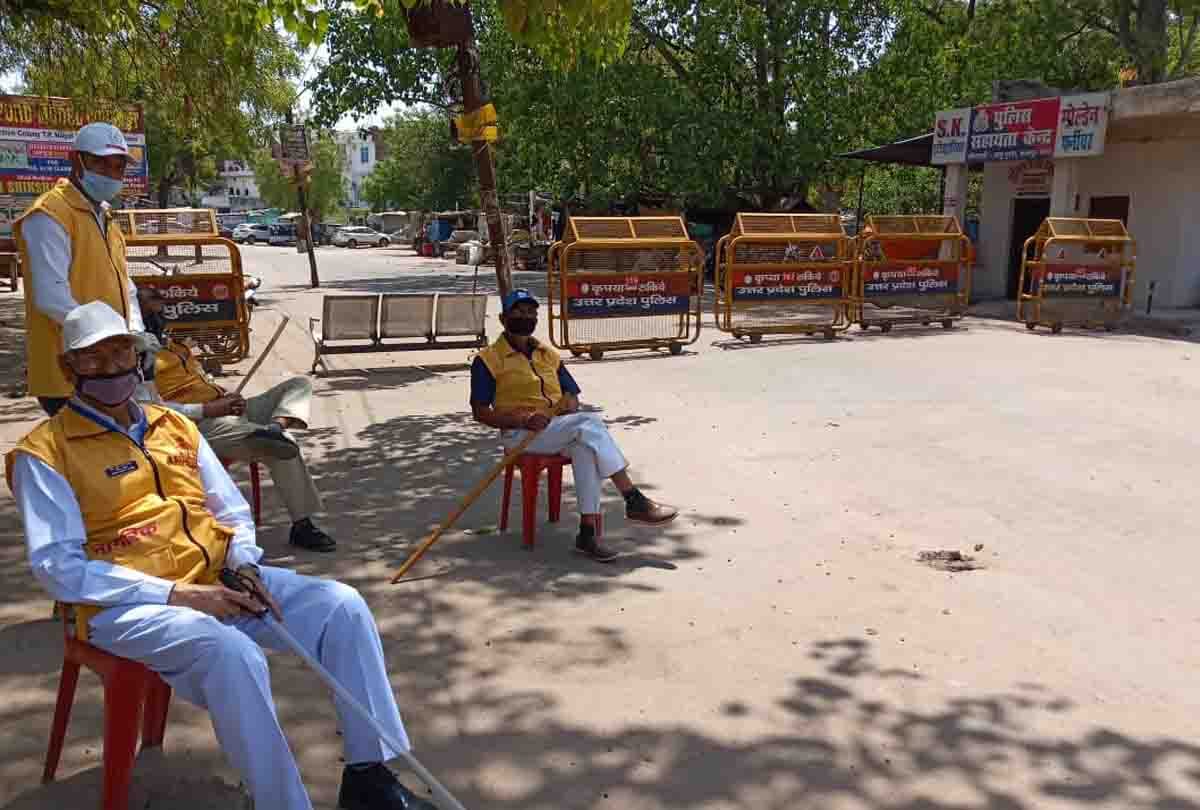 corona hotspot in kanpur: 13 areas declared Red Zone, 12 mosques sealed
