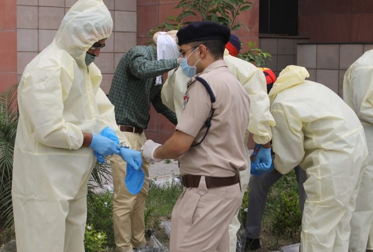 Special Covid Commando Equipped with equipment and Modern Dress in Mohali