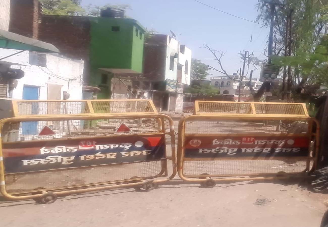 corona hotspot in kanpur: 13 areas declared Red Zone, see photos