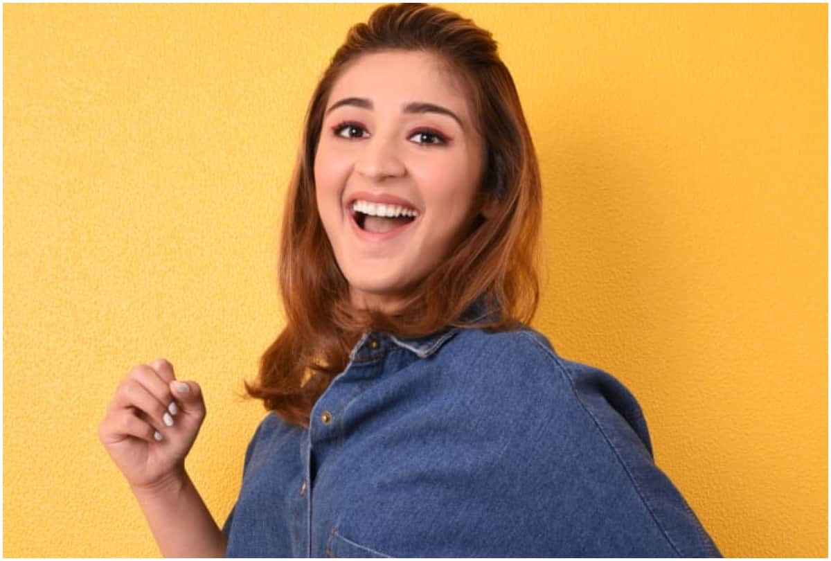 Dhvani Bhanushali New Song Jeetenge Hum to stay positive while battle with Covid 19
